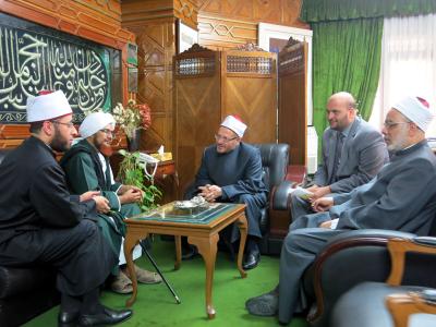 مع فضيلة المفتي