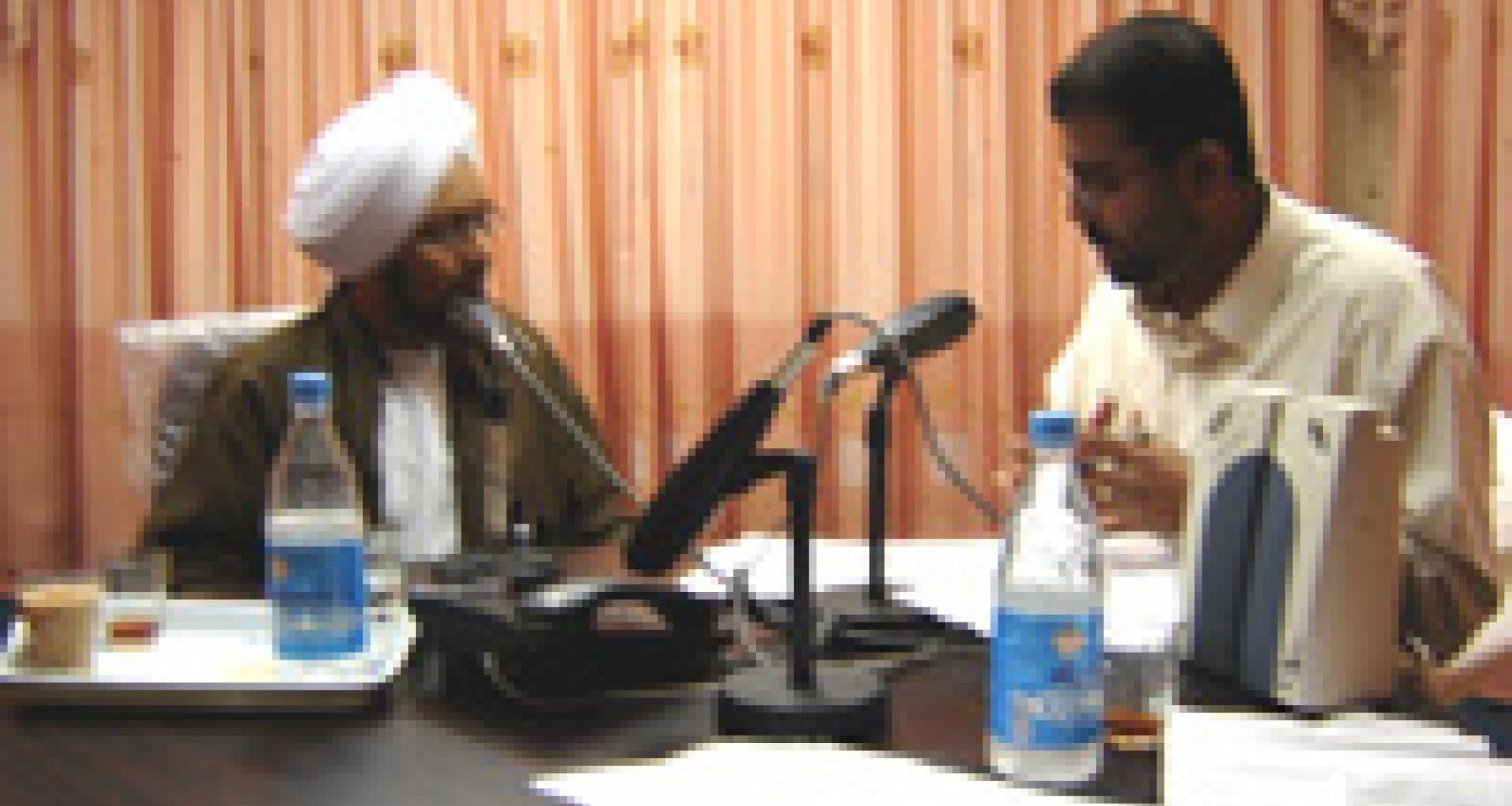 اللقاء المباشر في إذاعة المكلا اللقاء المباشر في إذاعة المكلا