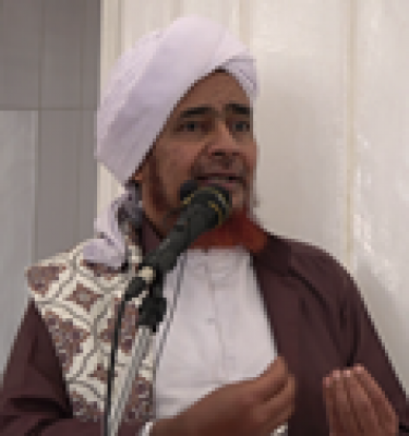 تلبية نداء الله ورد ما يخالفها من أنواع نداءات المخلوقين وأثر الحلقات الشرعية في ذلك